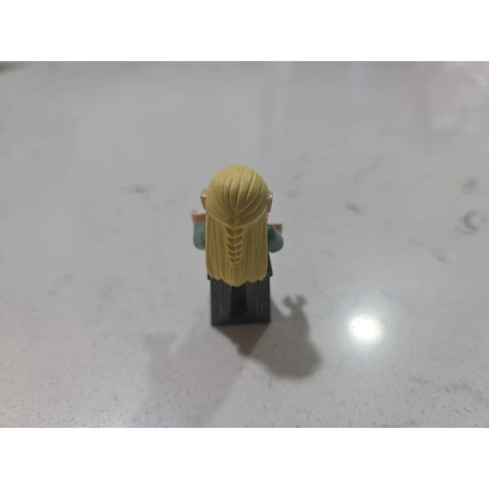 LEGO Rivendell Elf Female Minifigure 10316 Lord of the Rings Collectible